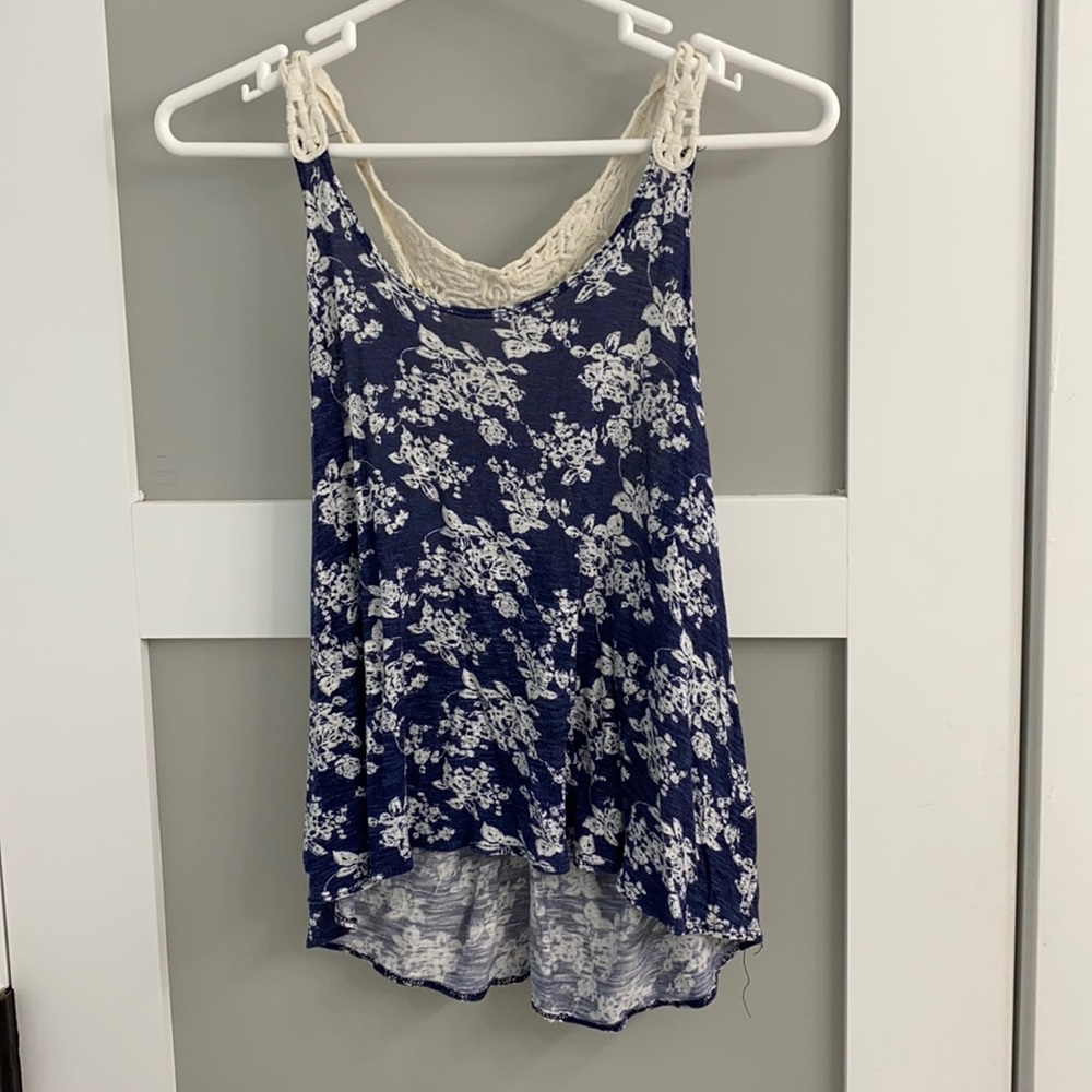 Forever 21 tank